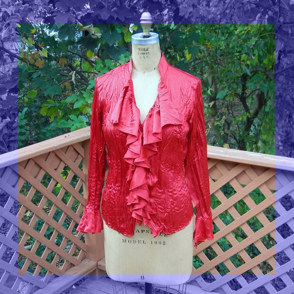 NWOT size M 6-8 Red Crinkle blouse by MDS California - Picture 1 of 10